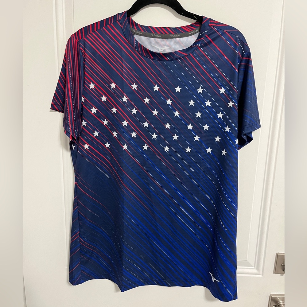 NWT - Mizuno Women’s Striped Running T Shirt - Size XL